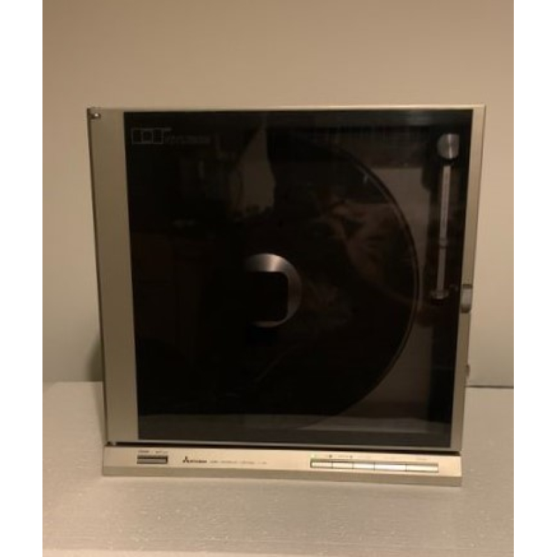 Vintage verticale platenspeler Mitsubishi LT-10V